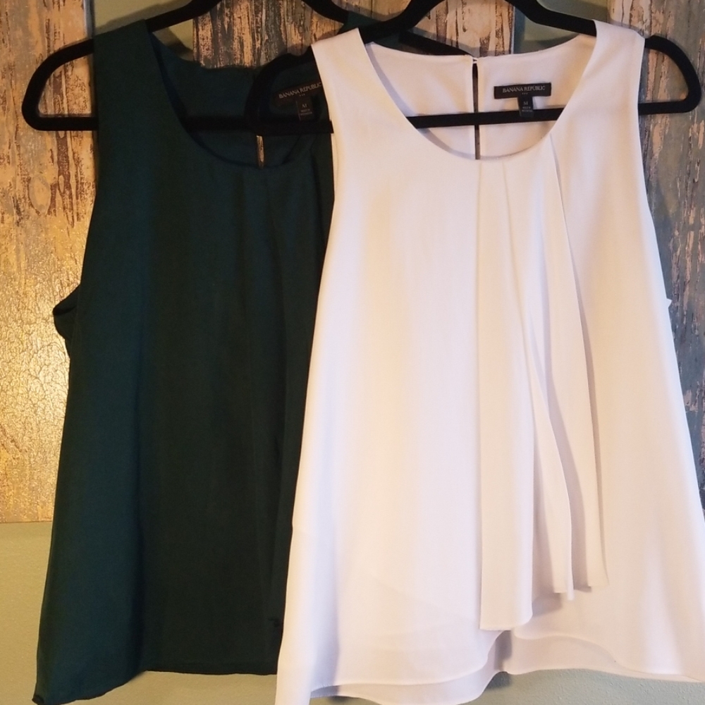 Banana Republic Green swing tank